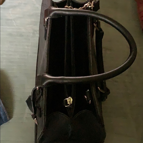 A nice satchel - Picture 2 of 3